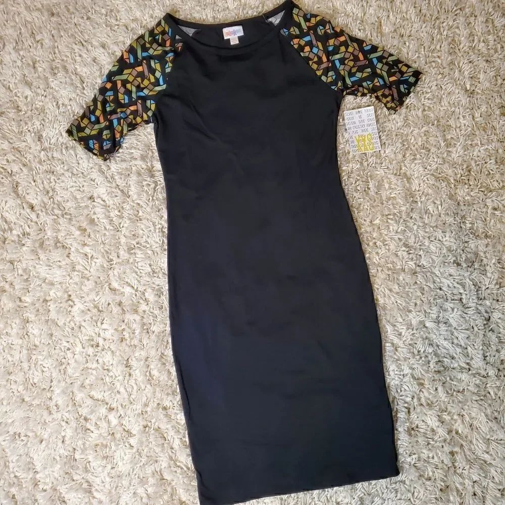 LULAROEย Juliaย Dressโโโ